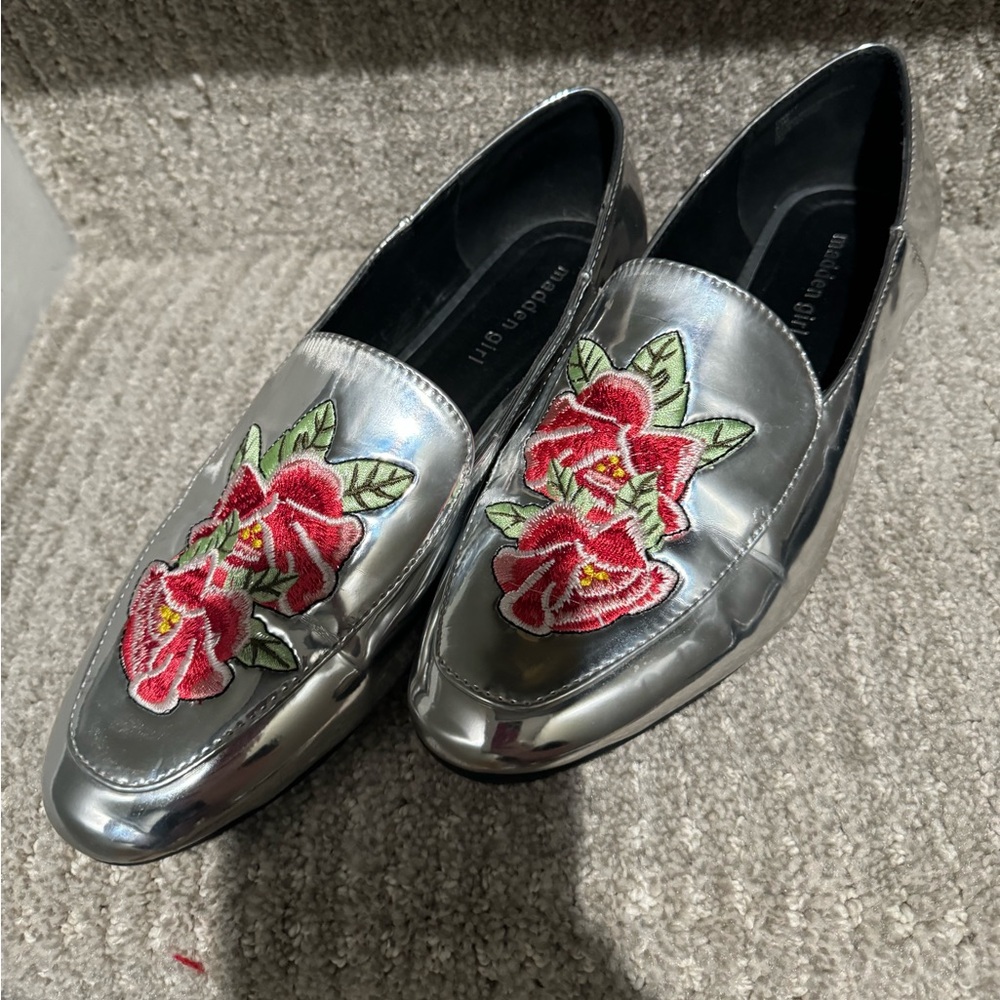 Silver floral embroidered loafers